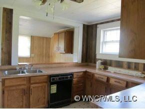 21 Wolfe Park Circle - Photo 2