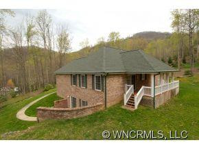 276 SANCTUARY DRIVE - Photo 2