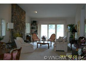 1 Governors Drive - Photo 6