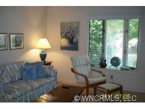1 Governors Drive - Photo 10