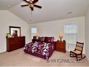 18 SECREST DRIVE - Photo 8