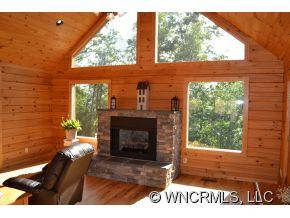 292 Summer Circle - Photo 3