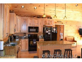 292 Summer Circle - Photo 4