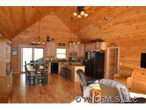 292 Summer Circle - Photo 6