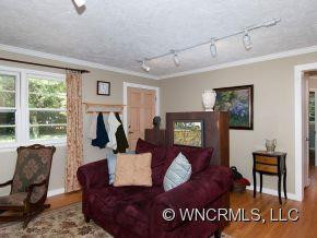 19 West Cotton - Photo 3