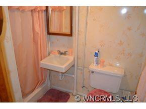2592 Newfound Road - Photo 8