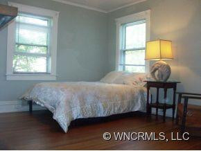 54 W Chestnut Street - Photo 6