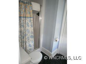 54 W Chestnut Street - Photo 8