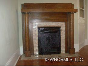 54 W Chestnut Street - Photo 9
