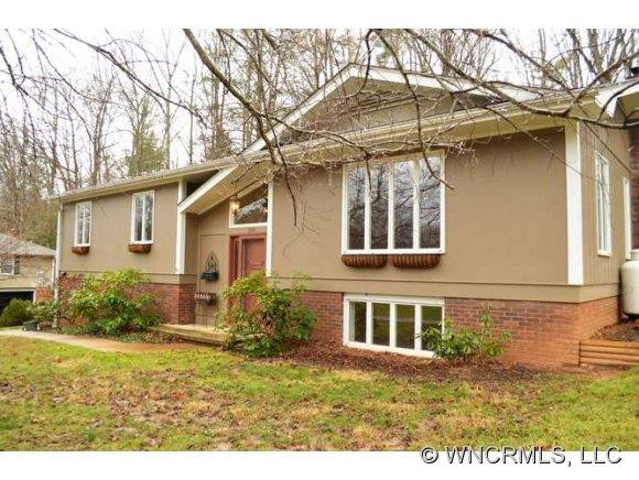 330 Woody Lane