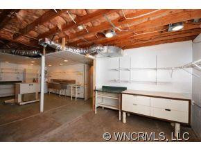 330 Woody Lane - Photo 19