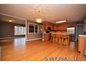 330 Woody Lane - Photo 3