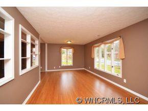 330 Woody Lane - Photo 7