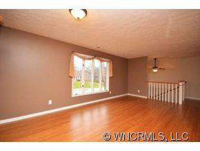 330 Woody Lane - Photo 8