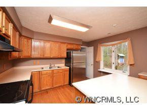 330 Woody Lane - Photo 10