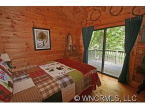 161 Pheasant Street - Photo 9