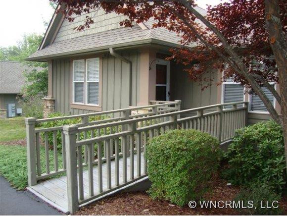 301 Fox Den Court