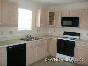 301 Fox Den Court - Photo 4