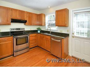 556 LAKESHORE DRIVE EXT. - Photo 2