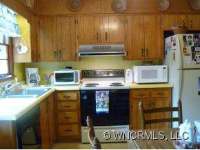 565 Crabtree Mountain Road - Photo 5