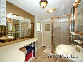 121 OVERLOOK VIEW DRIVE - Photo 9