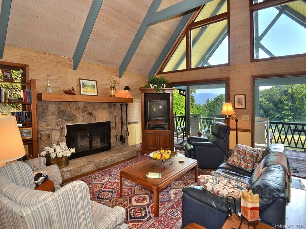 950 Mount Chalet Road - Photo 2