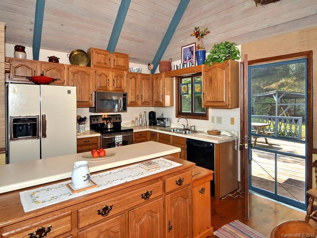 950 Mount Chalet Road - Photo 4