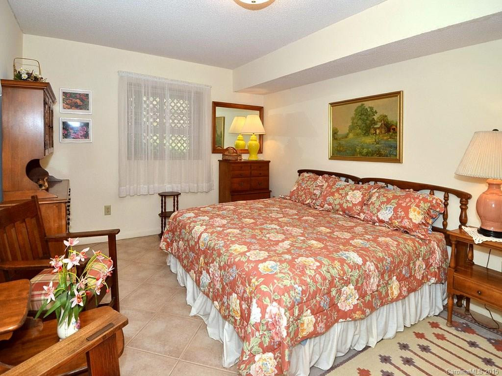 950 Mount Chalet Road - Photo 9