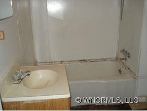 76 POPLAR DR - Photo 7