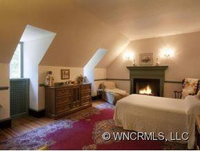 324 VANDERBILT ROAD - Photo 11