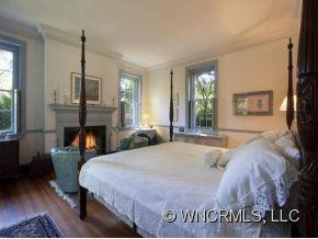 324 VANDERBILT ROAD - Photo 8