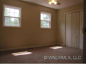 2285 Howard Gap Road - Photo 9