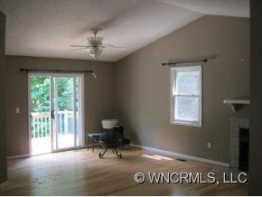 3 Bay Street - Photo 4