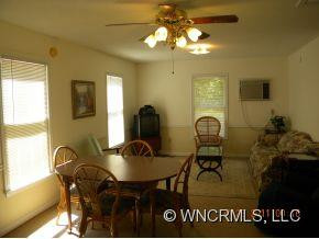 133 Pine Rd - Photo 2
