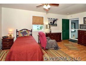 643 Avery Creek Road - Photo 7