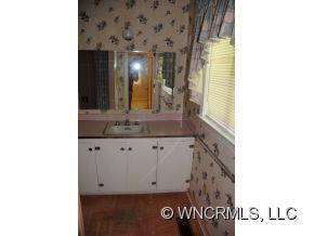 708 CRAB CREEK RD - Photo 10