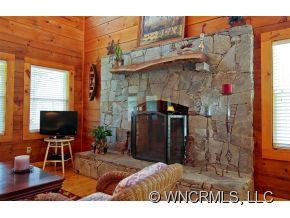 8593 Sugar Hill Road - Photo 6