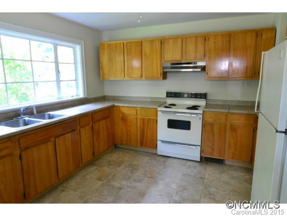 167 Sycamore Drive - Photo 4