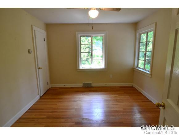 167 Sycamore Drive - Photo 6