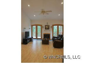 205 Bear Court - Photo 2