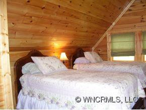 547 Panoramic - Photo 11