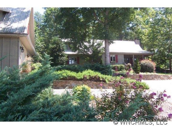 830 Bent Oak Drive