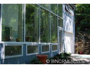 335 Sourwood Road - Photo 11