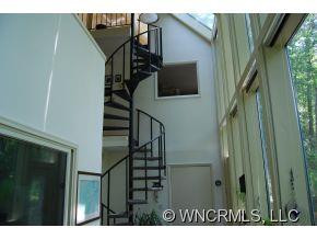 335 Sourwood Road - Photo 5