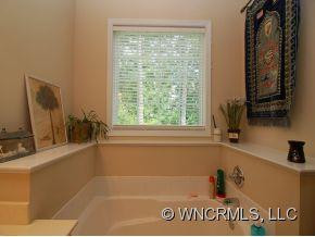 217 STONE HOUSE ROAD - Photo 8