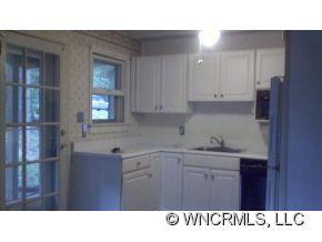 390 Royal Pines Drive - Photo 5