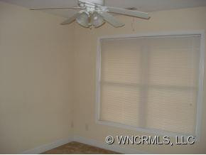 11 SPRUCE SHADE COURT - Photo 6