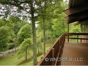 800 ROSEMOUNT ROAD - Photo 10