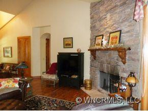 207 Firefly Lane - Photo 11