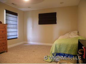 21 Lamb Ave - Photo 10